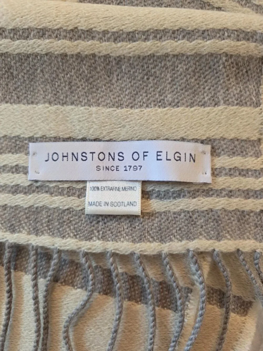 Johnstons of Elgin 100% extrafine merino wool fringed scarf; made in Scotland